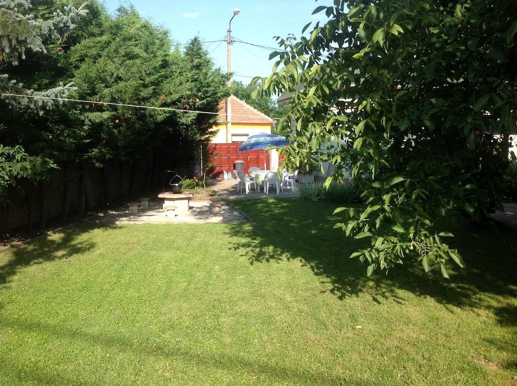 Majnar Villa Apartmanhaz Богач Экстерьер фото